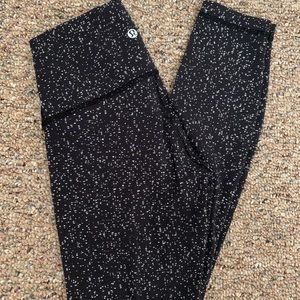 Lululemon wunder under size 4